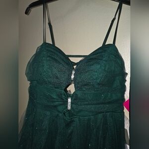 NWT Green/Teal Evening - Prom - Homecoming Dress